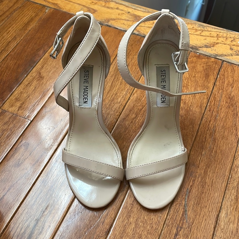 Steve Madden Nude Heel